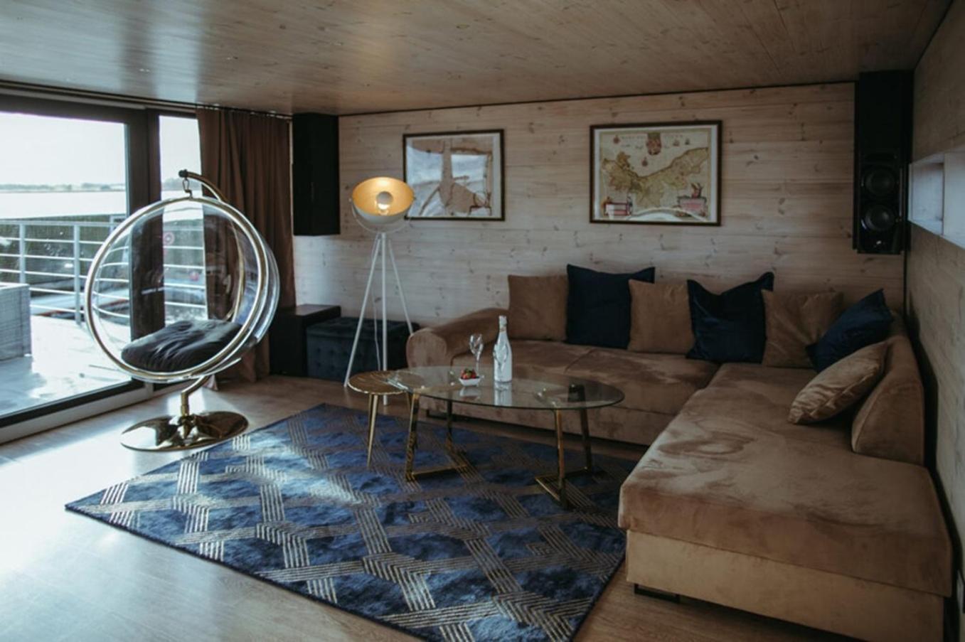 Grand Ht Houseboats - Domki Na Wodzie - Sauna, Jacuzzi, Kominek Mielno  Eksteriør bilde