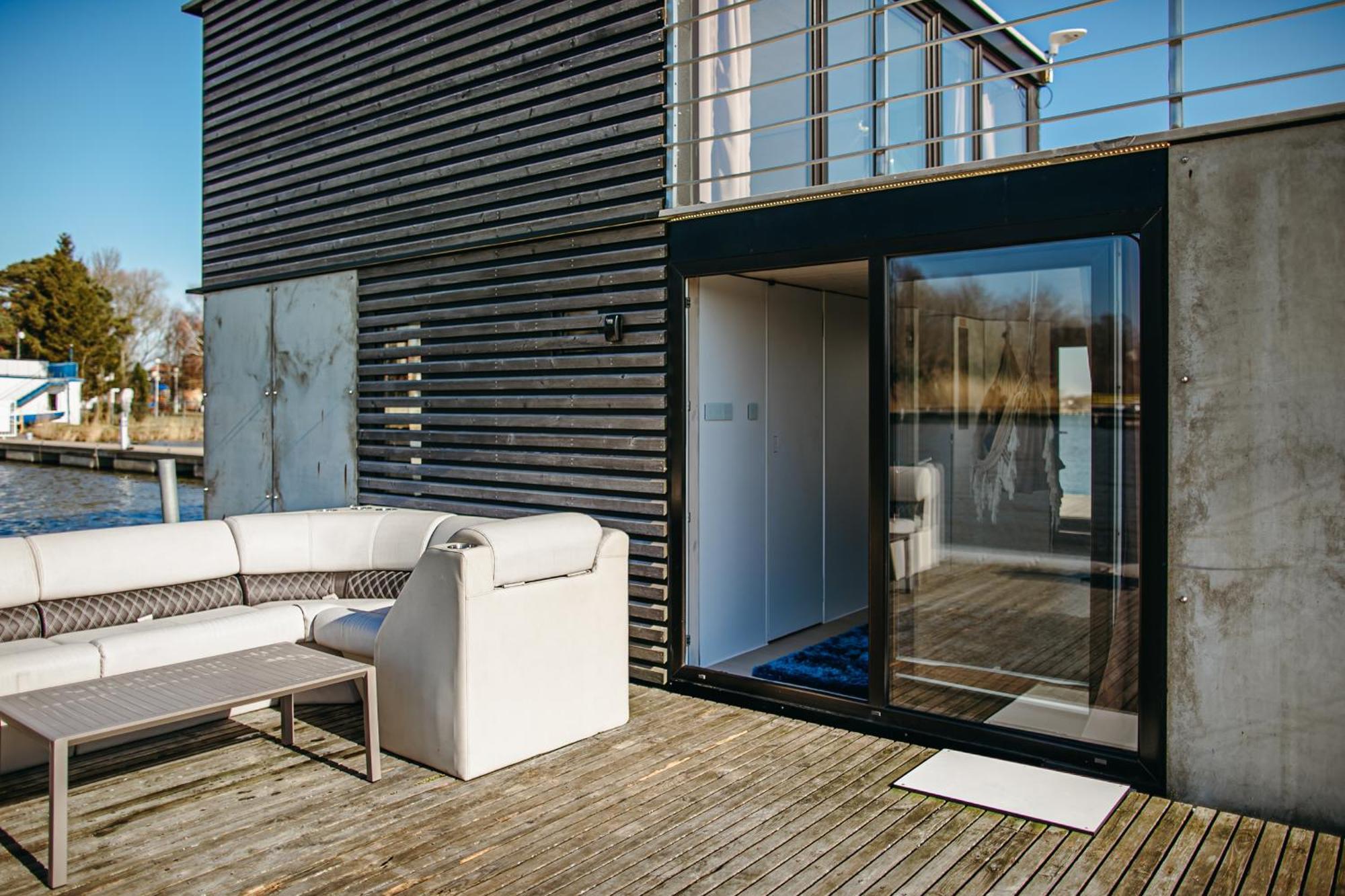 Grand Ht Houseboats - Domki Na Wodzie - Sauna, Jacuzzi, Kominek Mielno  Rom bilde